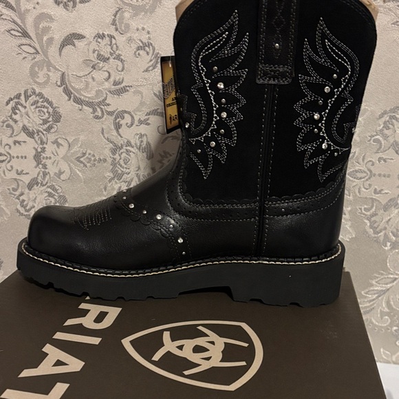 Ariat Black Leather Cowboy Boots - Picture 3 of 6